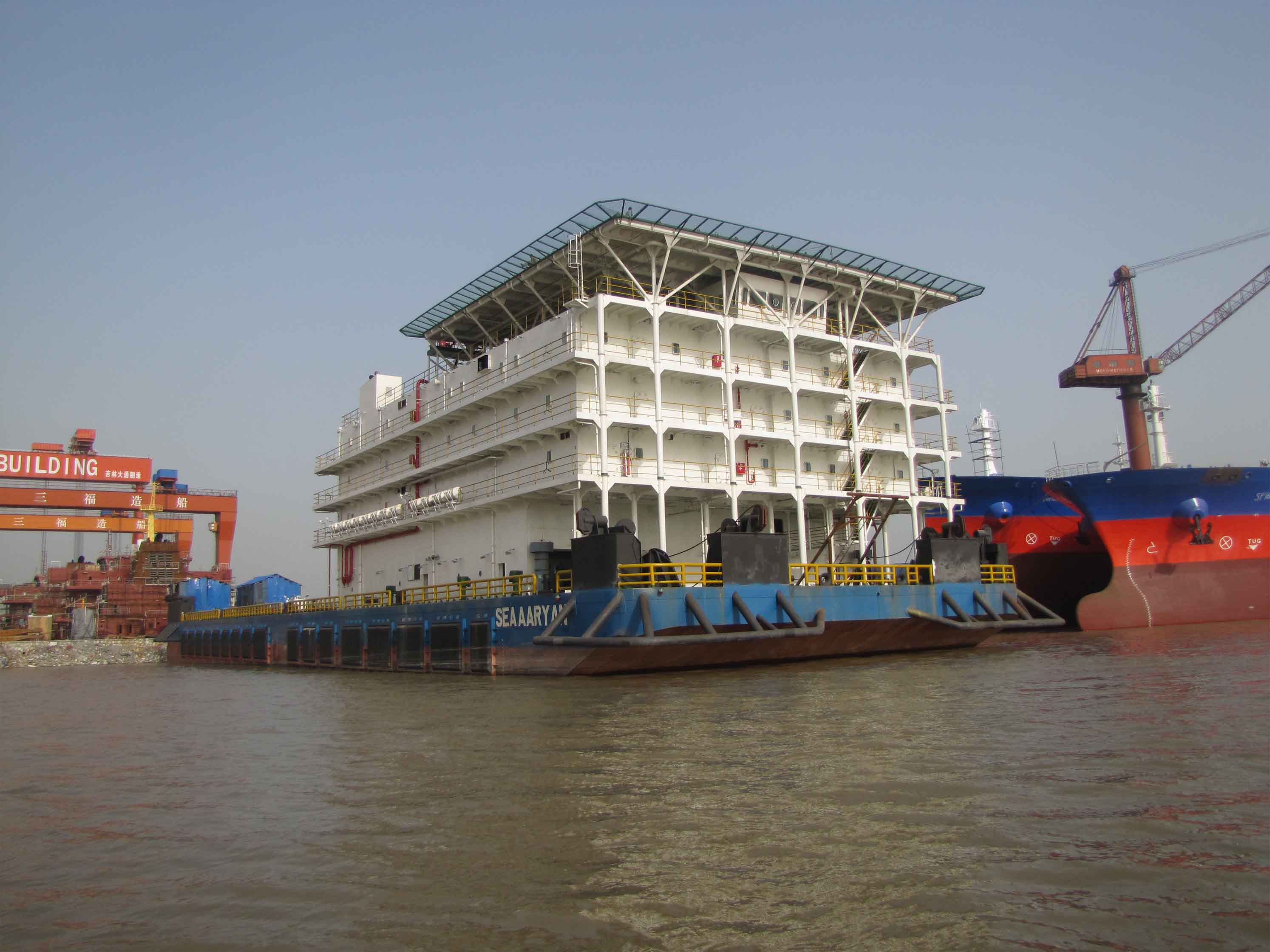 300 Passengers Accommodation Barge